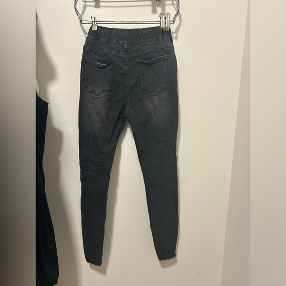 small black shein jean like pants! - Picture 2 of 3